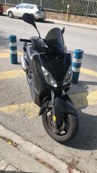 Yamaha xmax 125 2006 leer descripción!! 42.000km