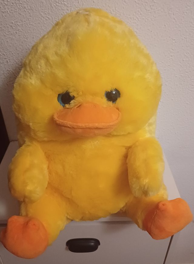 PELUCHE PATITO tamaño mediano