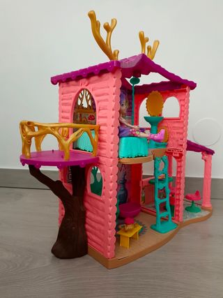 Casa ciervo Echantimals + muñeca