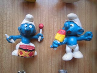 LOTE 13 PITUFOS GOMA PVC PEYO SMURFS