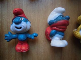 LOTE 13 PITUFOS GOMA PVC PEYO SMURFS
