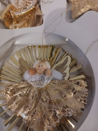 Addobbi vintage dorati di natale 