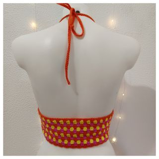 Top de crochet amarillo, naranja y rojo 