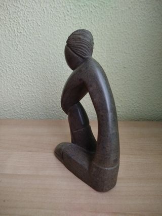 Escultura piedra.