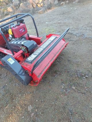 Desbrozadora trituradora cuchillas