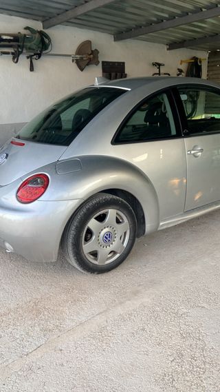 Volkswagen Beetle 2000