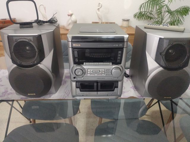 Mini cadena aiwa nsx-5555