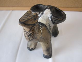 Statuetta statua in argilla tribale vintage arte