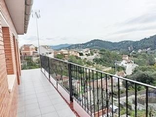 Chalet en venta en Santa Eulàlia en Hospitalet de Llobregat, L´