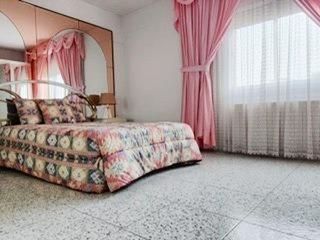 Chalet en venta en Santa Eulàlia en Hospitalet de Llobregat, L´