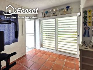 Chalet en venta en Vallirana