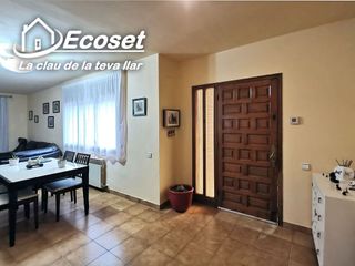 Chalet en venta en Vallirana