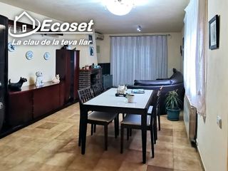 Chalet en venta en Vallirana