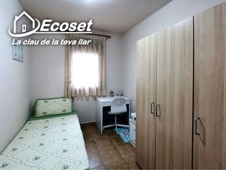 Chalet en venta en Vallirana