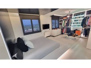 Casa adosada en venta en Roca del Vallès, la