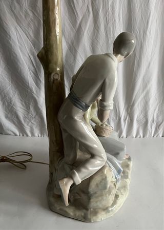 Lámpara antigua porcelana pareja con árbol Lladró