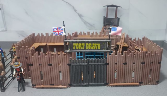 Fuerte Playmobil colección set