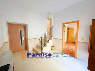 Casa pareada en venta en Almuñecar en Almuñécar