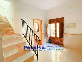 Casa pareada en venta en Almuñecar en Almuñécar