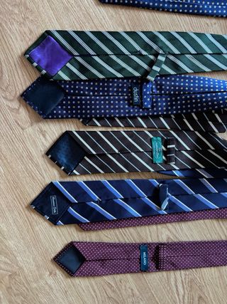 Lote de corbatas 