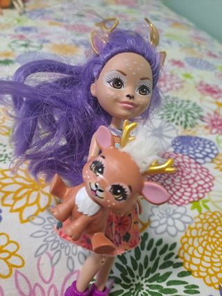 Enchantimals Danessa y mascota Reno