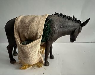 Figura belén antigua artesanía Serrano Burro