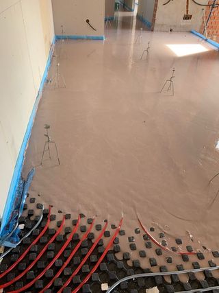 Empresa de mortero autonivelante