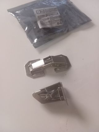 Bisagras de superficie