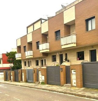 Casa adosada en venta en La Collada - Sis Camins - Fondo Somella - Santa Maria en Vilanova i La Geltrú