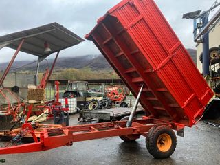 Remolque basculante Herculano