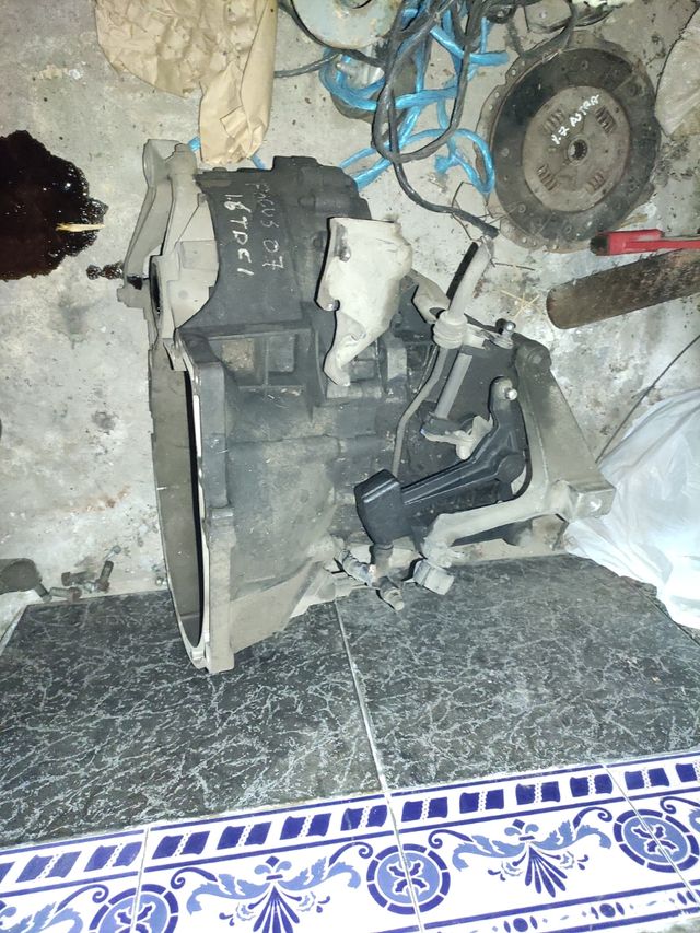 Caja de cambios 6m5r 7002 ya Focus 