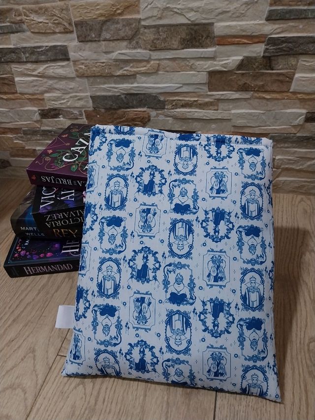 OFERTA 3X20€ Funda literaria VILLANAS