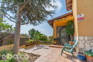 Chalet en venta en Pobla de Montornès, la