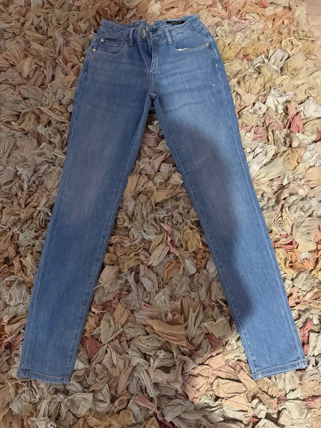 Pantalon vaquero Guess