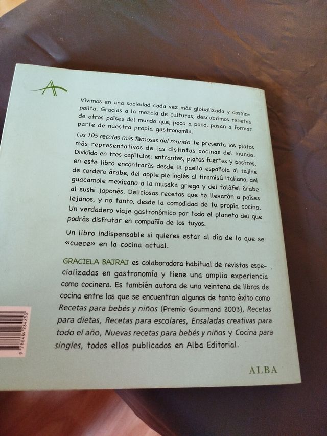 Las 105 recetas más famosas del mundo: Tiramisú, pollo tandoori, brownies, paella, sushi? y muchos más (Cocina) (Spanish Edition)