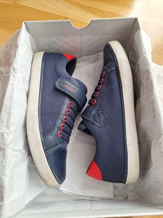 Zapatos Geox número 37