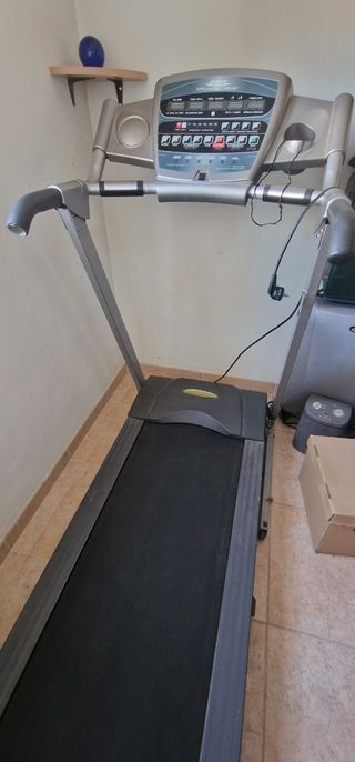Vendo cinta de correr marca BH 