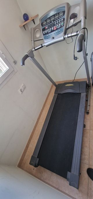 Vendo cinta de correr marca BH 