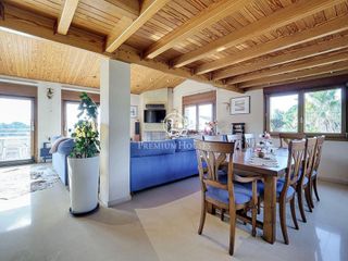 Chalet en venta en Olesa de Montserrat