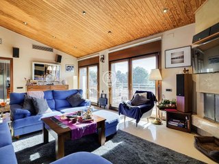 Chalet en venta en Olesa de Montserrat