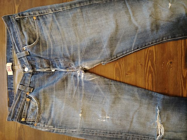 4 paia Jeans Levi's 501 511 leggere bene