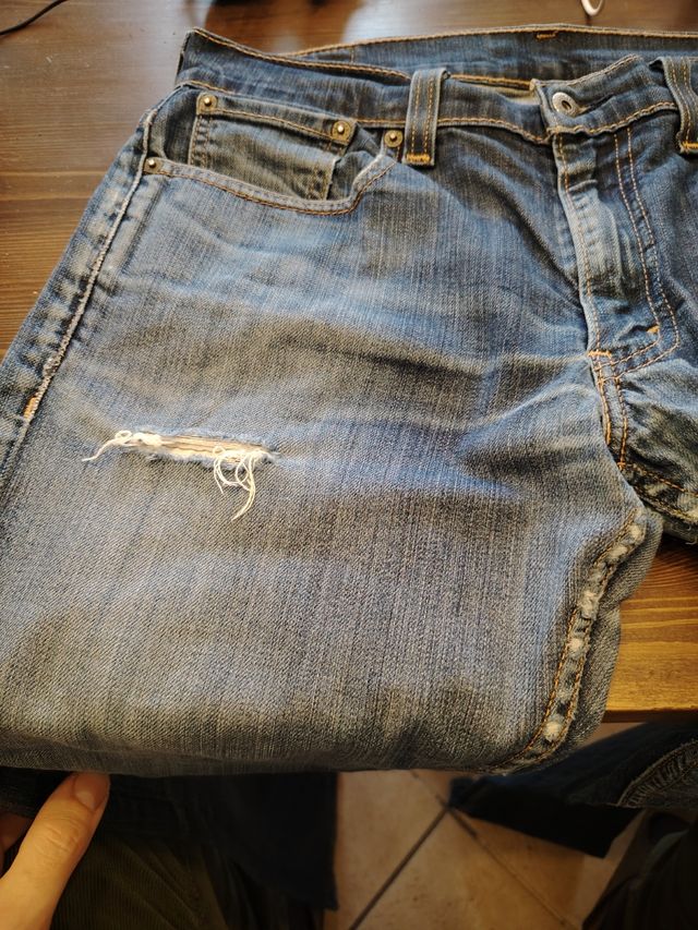 4 paia Jeans Levi's 501 511 leggere bene