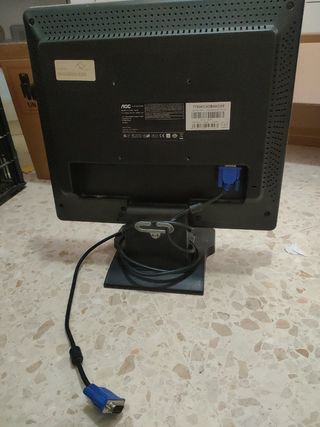 Monitor AOC 17"