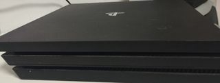 PlayStation 4 pro 1tb