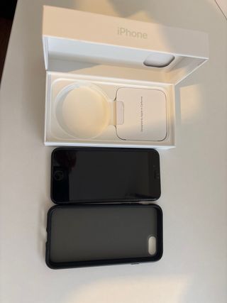iPhone SE segunda generación 128GB gris espacial