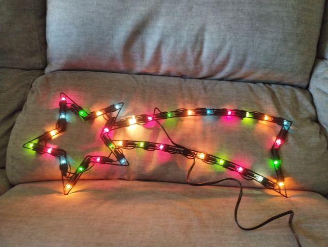 Estrella luminosa multicolor