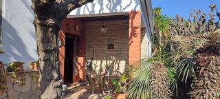 Chalet en venta en Vallirana