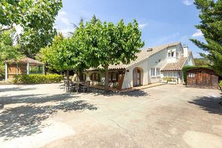 Chalet en venta en Matadepera