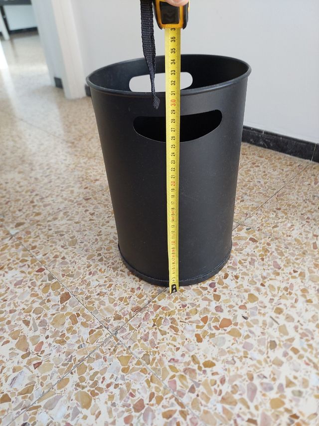 cubo basura papelera