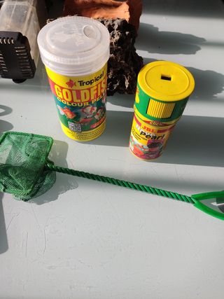 Accesorios acuario + regalo